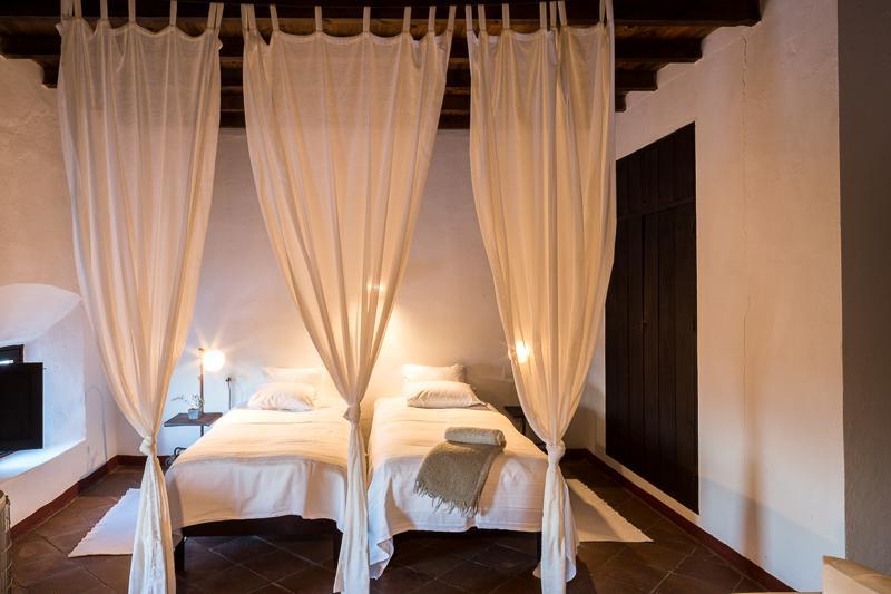 Hospederia Convento De La Parra, 06176 (Adults Only) Ξενοδοχείο La Parra  Εξωτερικό φωτογραφία
